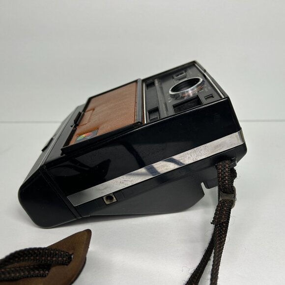 Kodak Colorburst 200 Instant Camera With Manual, Bag and Flashes - Picture 4 of 14
